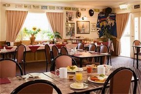 All Seasons Outback Mount Isa - Accommodation QLD 1