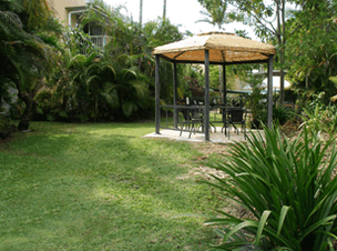 Pacific Sands Holiday Apartments - Accommodation QLD 5