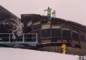 Mansfield Ski Lodge - Accommodation QLD 1