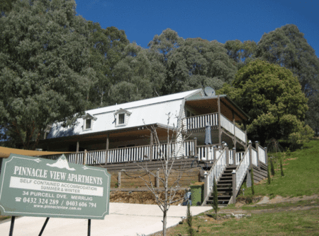 Enochs Point VIC Accommodation QLD