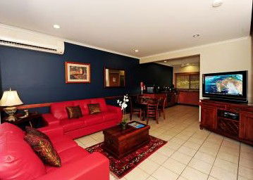 Portside Executive Apartments - Accommodation QLD 4