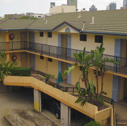 Sapphire Resort - Accommodation QLD 0