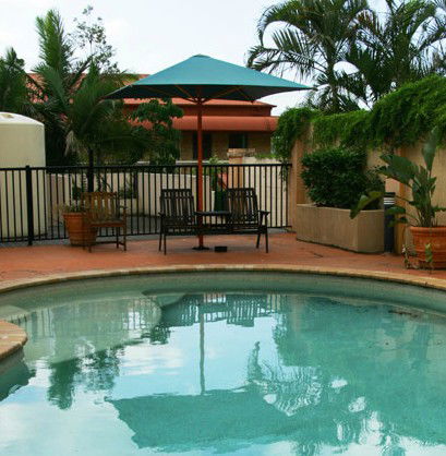 Sapphire Resort - Accommodation QLD 1