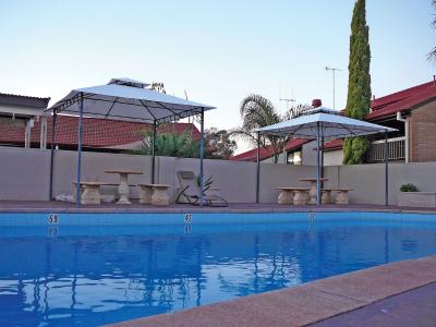 Best Western Alexander Motel - Accommodation QLD 2