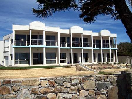  Accommodation QLD