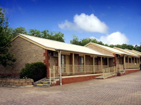 Comfort Inn Clare Central - Accommodation QLD 3