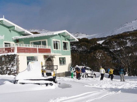 Chalet Sonnenhof - Accommodation QLD 0