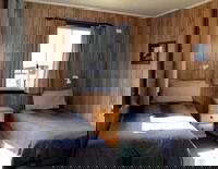 Heidi's Chalet Apartments - Accommodation QLD 2