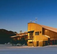 The Stables Resort - Accommodation QLD