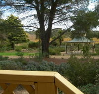 Lyndoch Hill Retreat - Accommodation QLD
