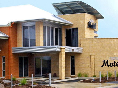 Nalpa SA Accommodation QLD