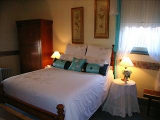 All Saints And Sinners Colonial B&B - Accommodation QLD 3