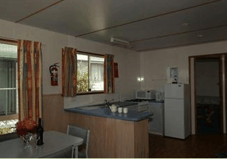 Bicheno Cabins And Tourist Park - thumb 1