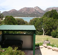 Coles Bay Waterfronters - Accommodation QLD