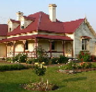 Cambridge House - Accommodation QLD