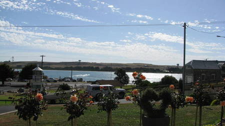 On The Terrace - Accommodation QLD 1