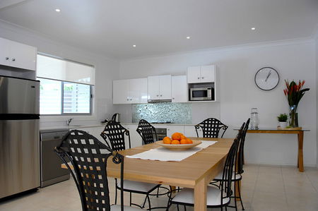 Balgownie - The Junction - Accommodation QLD 2