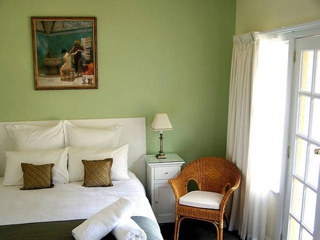 The River House - Accommodation QLD 1