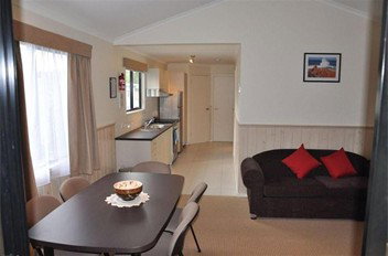 St Helens Caravan Park - Accommodation QLD 3