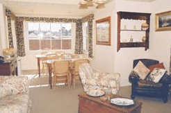 Louisa's Cottage - Accommodation QLD