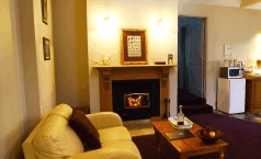 Crabtree House Heritage Suites - Accommodation QLD 1