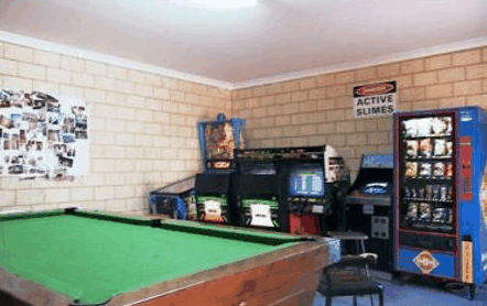 Gold Dust Backpackers YHA - Accommodation QLD 3