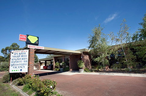 Statesman Motor Inn - Accommodation QLD 0