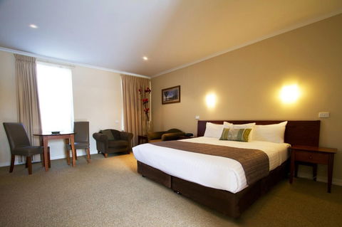 Lake Inn Ballarat - Accommodation QLD 4