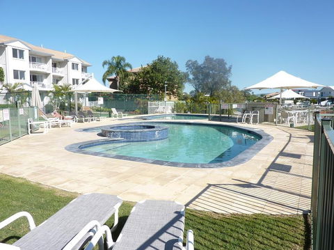 Pelican Cove - Accommodation QLD 0