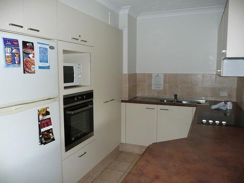 Pelican Cove - Accommodation QLD 2