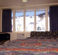 Perisher Valley Hotel - Accommodation QLD
