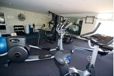 Ocean Sands Resort - Accommodation QLD 4