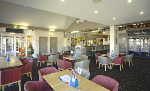 Argosy Motor Inn - Accommodation QLD 2