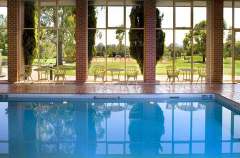 Country Club Tasmania - Accommodation QLD 2