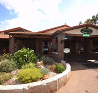 Wave Rock Motel - Accommodation QLD