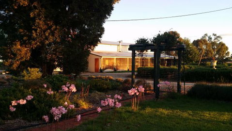 Angas Plains Estate Wines Heritage Suite - Accommodation QLD 3