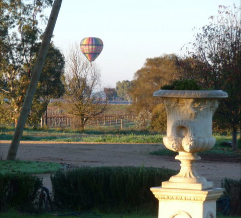 Angas Plains Estate Wines Heritage Suite - Accommodation QLD 5