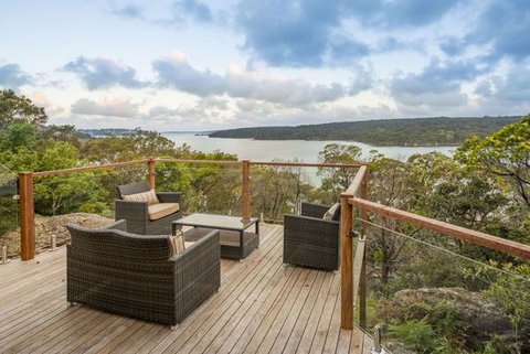 Hilltop Cottage - Accommodation QLD 1