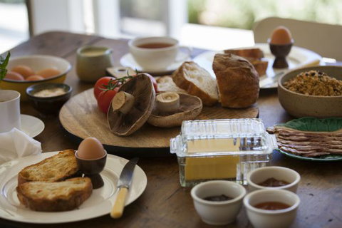 Orchard House - Accommodation QLD 3