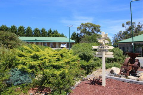 Top Of The Town Motor Inn Yackandandah - Accommodation QLD 6