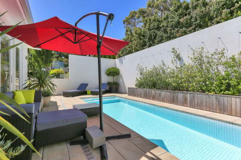 Barossa White House: The West Wing - Accommodation QLD 4