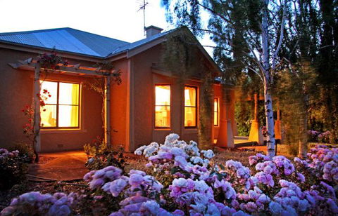 Beauchamp House - Accommodation QLD 1