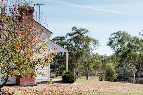 Cottage On The Murray - Accommodation QLD 1