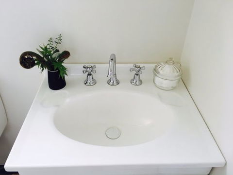 Farm Pod At Twamley Farm - Accommodation QLD 14