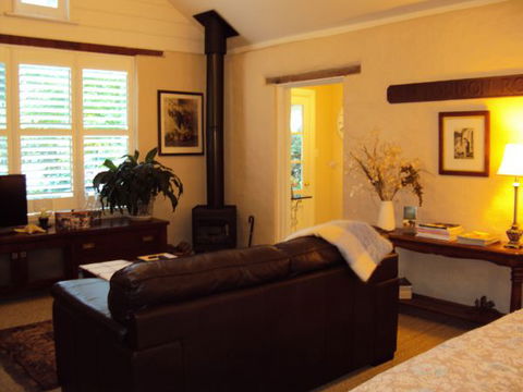 Harcourt Elms Bed And Breakfast - Accommodation QLD 2