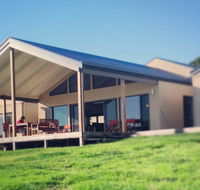 Blue Ray Lodge - Accommodation QLD
