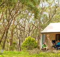 Mount Lofty Cottage YHA - Accommodation QLD