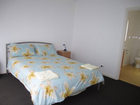The Waterfront Starfish - Accommodation QLD 1