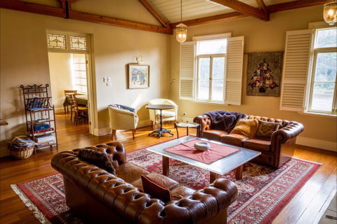 Tizzana Winery Bed And Breakfast - Accommodation QLD 2