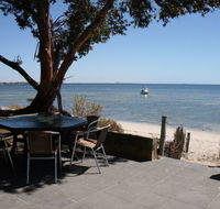 Undercurrent - Accommodation QLD